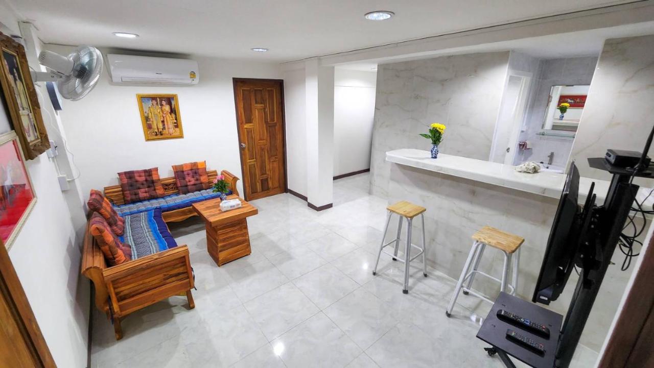 Apartment A4 Dindaeng Bangkok Luaran gambar